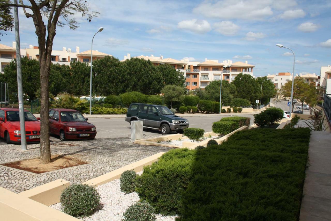 Apartamento Com Piscina Em Albufeira, Corcovada Exterior photo
