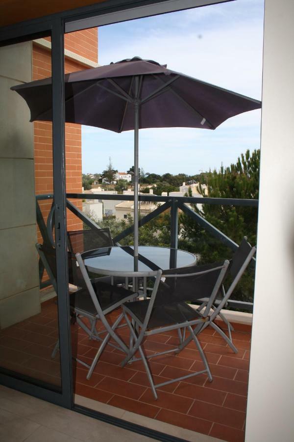 Apartamento Com Piscina Em Albufeira, Corcovada Exterior photo